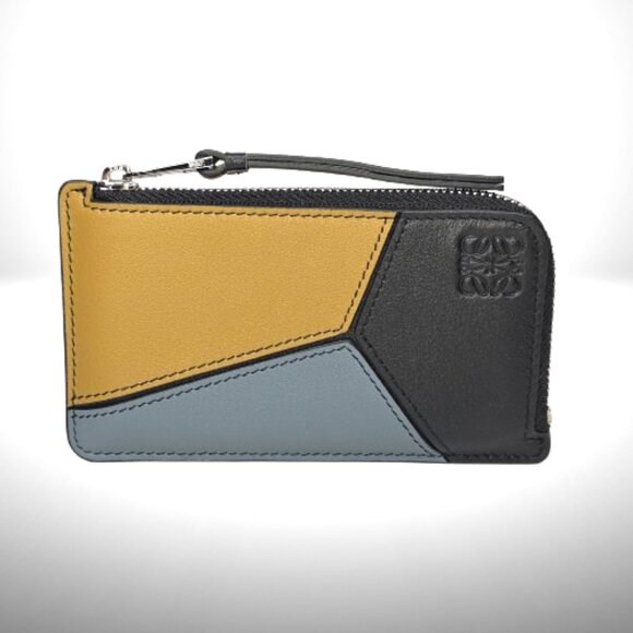 Loewe Puzzle Coin Cardholder in Classic Calfskin - Picture 4 of 13